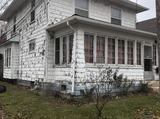 422 Crescent Ave, Huntington, IN 46750