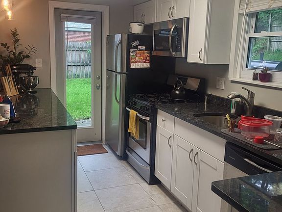 5th image of 481 Filmore Rd