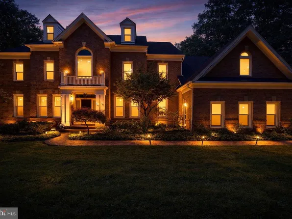 (undisclosed Address), Vienna, VA 22182