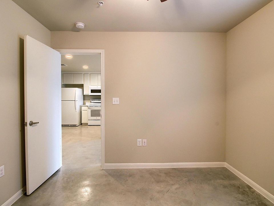 300 Stubblefield Ln, Liberty Hill, TX 78642 Zillow