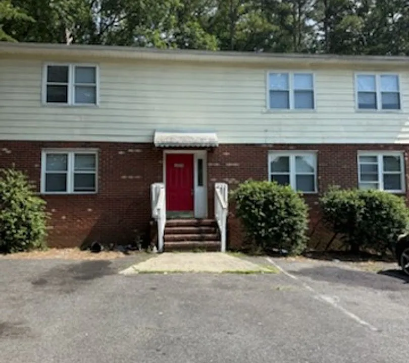 1974 Lakeview Rd