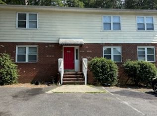 1974 Lakeview Rd, Asheboro, NC 27203