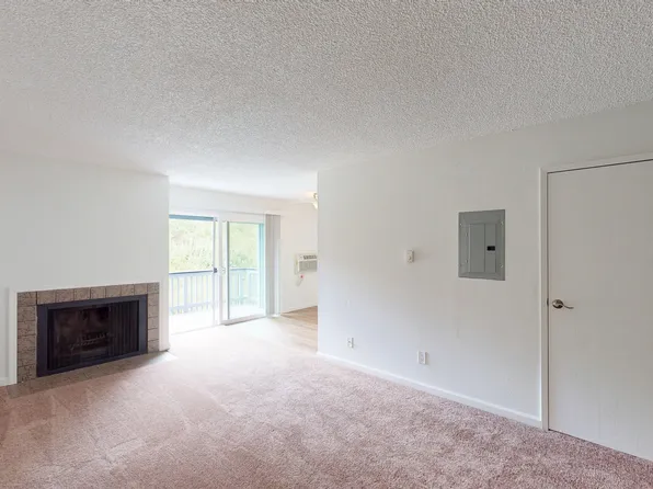 541 Alameda Del Prado APT 306, Novato, CA 94949