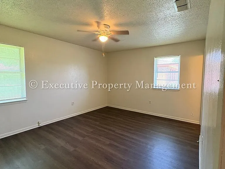 616 Cedar Dr — Photo 19