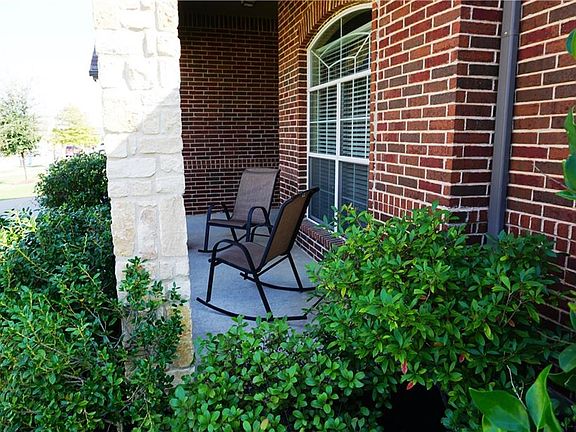 5th image of 3044 Lakefield Dr