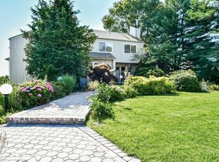 116 Nadia Ct, Port Jefferson, NY 11777