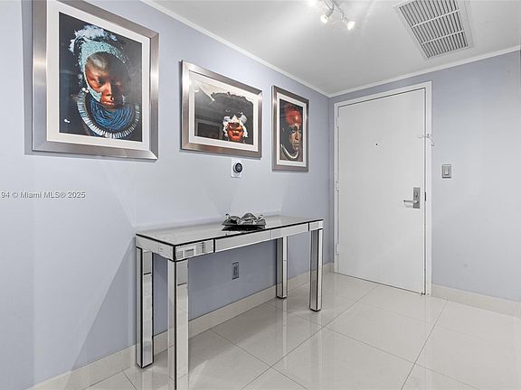 3rd image of 325 S Biscayne Blvd APT 3926