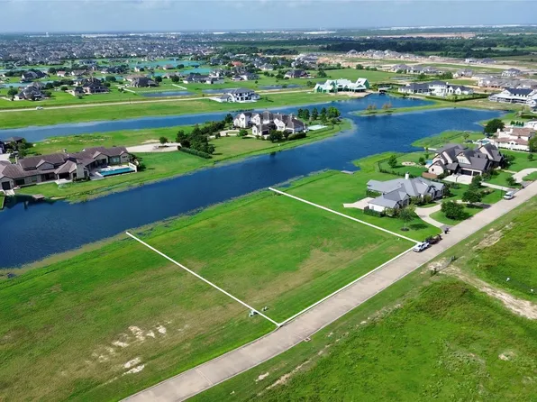 151 August Lakes Dr, Katy, TX 77493