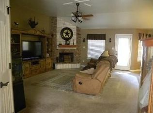 1402 Hamilton St, Burnet, TX 78611