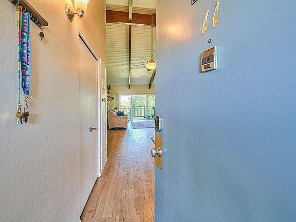 2nd image of 158 Kern St Unit 11
