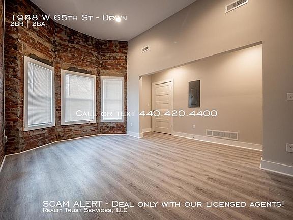 5th image of 1958 W 65th St
