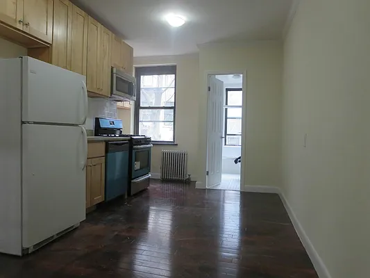 Rented by Keller Williams NYC | media 16