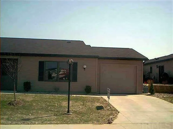 1516 E Kammerer Rd, Kendallville, IN 46755