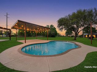 13926 Fm 442 Rd, Needville, TX 77461