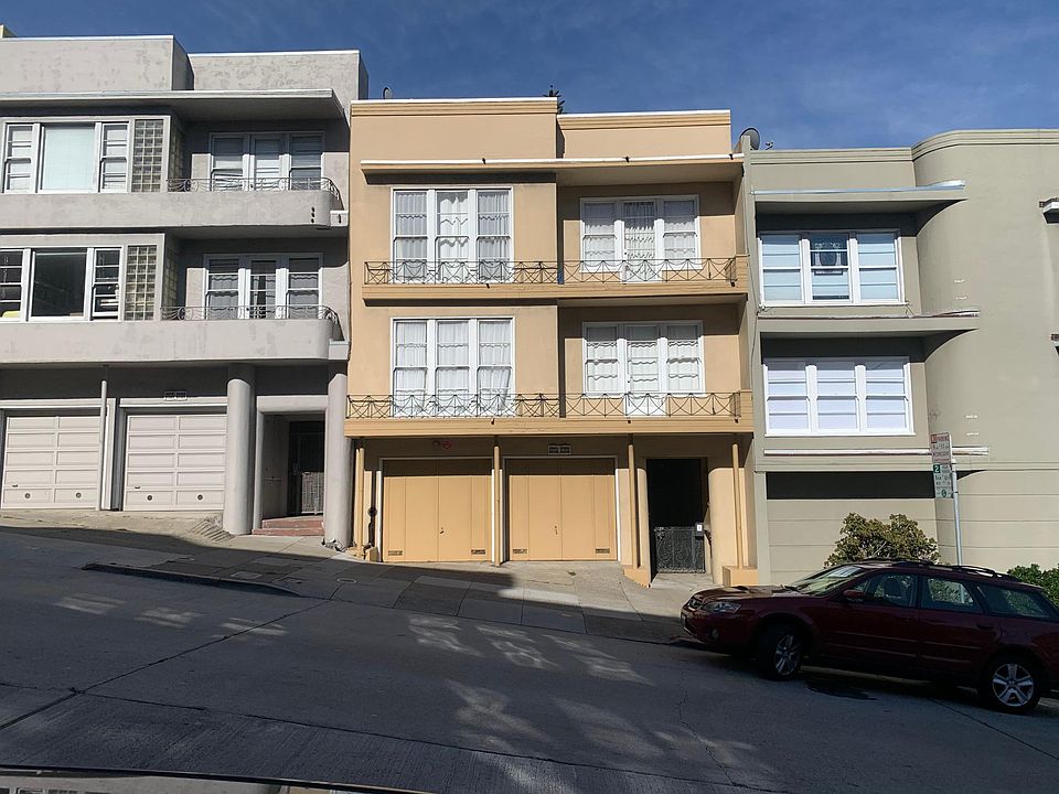 1st image of 2006 Laguna St
