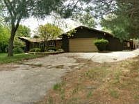 2nd image of 306 Lady Ln