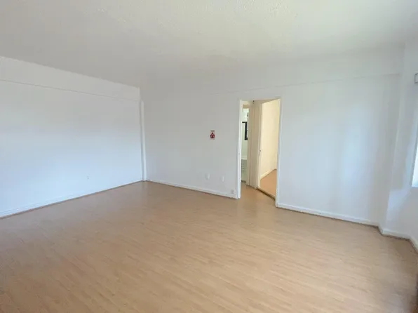 2141 I St NW, Washington, DC