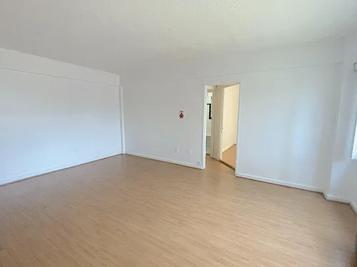 2141 I St NW Photo 1