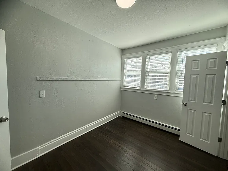 36465 Main St #1 — Photo 7