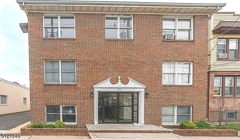 1st image of 634 S Broad St APT C2