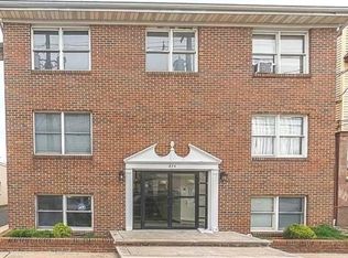 634 S Broad St APT C2, Elizabeth, NJ 07202