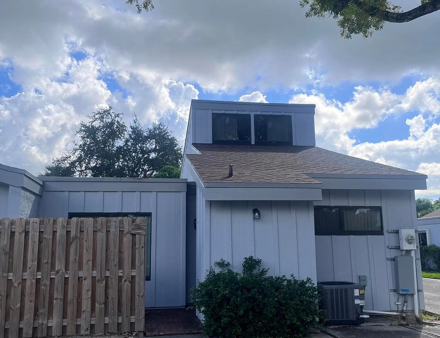 2 bed, 2.0 bath, 1074 sqft, $2,300 — Photo 3
