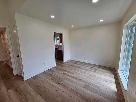 3rd image of 1727 R Ave