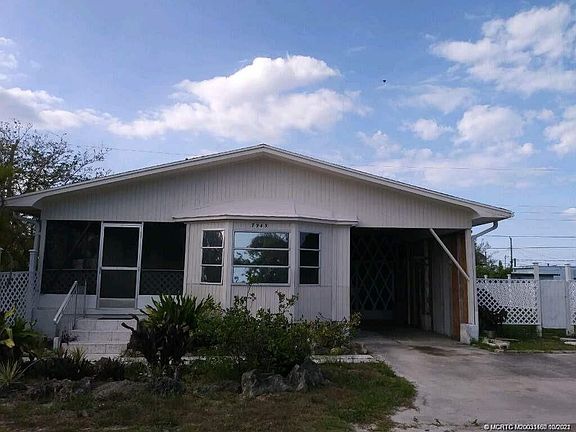 3rd image of 7945 SE Fairchild Way