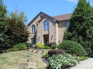 184 Bittersweet Cir, Venetia, PA 15367