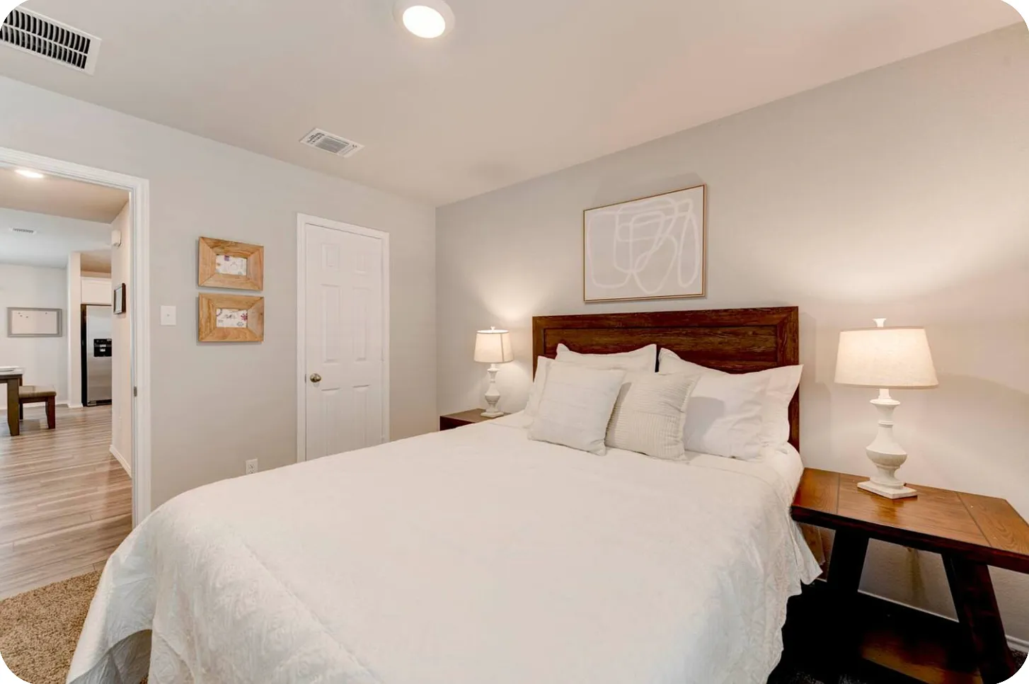 4 bed, 1801 sqft, $4,000 — Photo 3