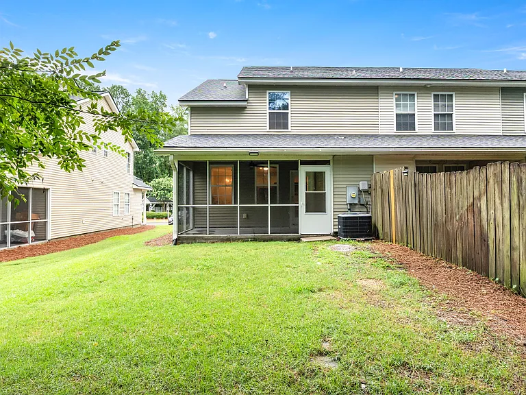243 Brookshire — Photo 35