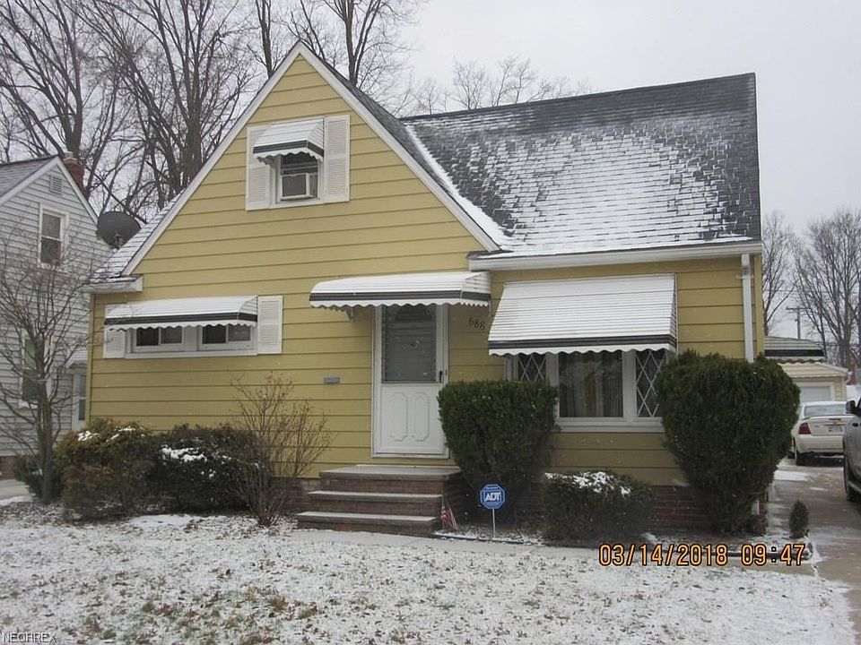 1st image of 688 E 241st St