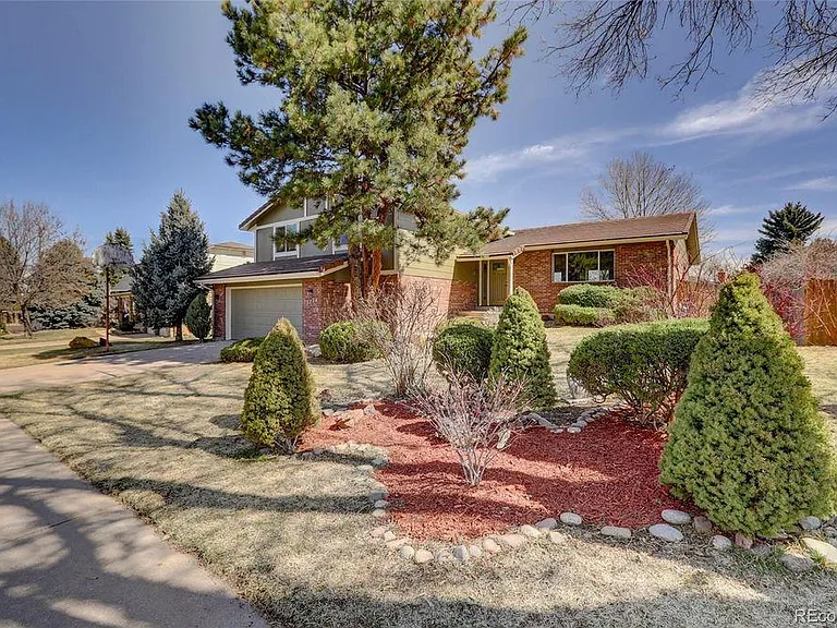 5776 S Jamaica Way — Photo 3