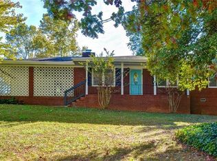 603 Montclair Dr SW, Smyrna, GA 30082