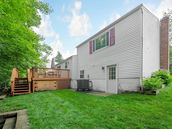 3rd image of 8132 Kingsley Dr