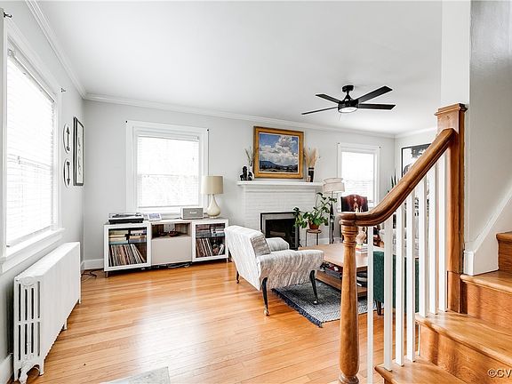 4th image of 4004 Dunston Ave