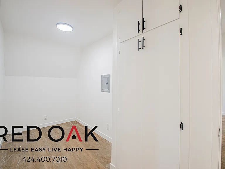 11051 Barnwall St #10 — Photo 18