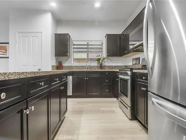 16768 Olive Tree Ln — Photo 17