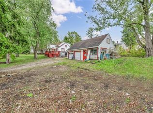 14706 Beechwood Dr, Newbury, OH 44065