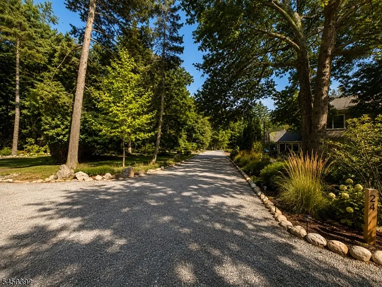 12 Cook Ln #A — Photo 23