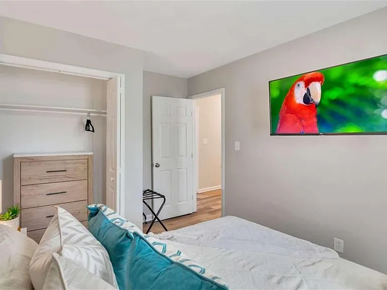 2099 Valley Oaks Dr SE — Photo 20
