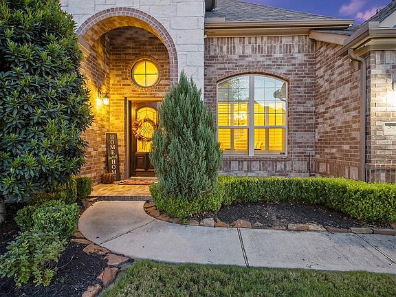 5th image of 5211 Red Oak Valley Dr