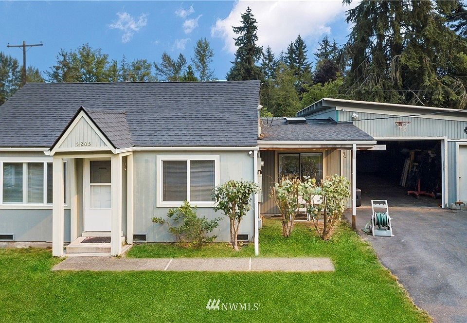 1st image of 5205 128th St E