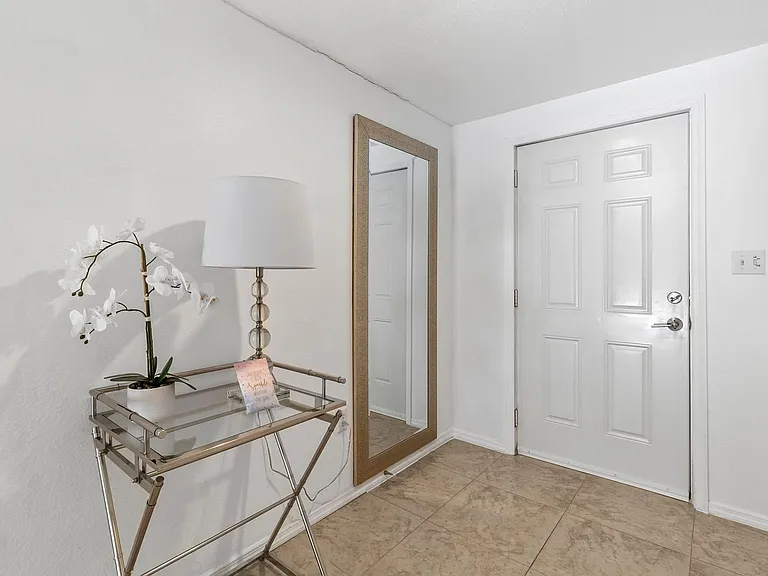 177 Dartmouth Dr NW — Photo 8