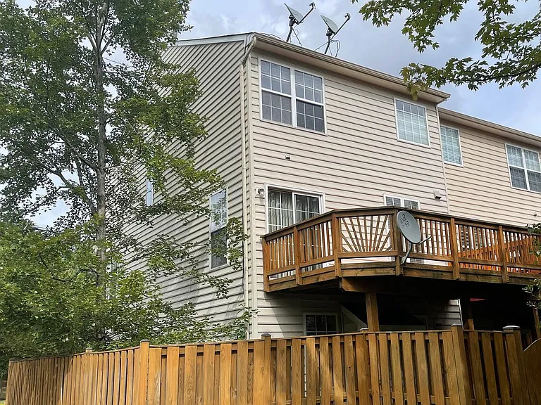 13511 Bannacker Pl — Photo 2