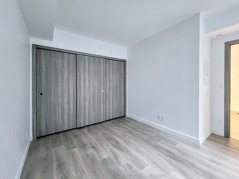 38 Widmer St #1009 — Photo 7