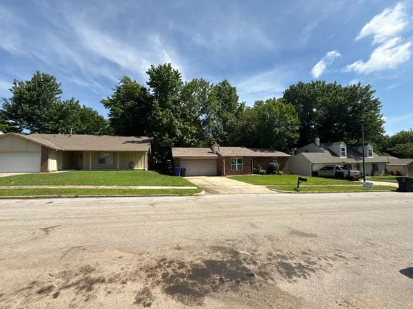 212 W Waco St, Broken Arrow, OK 74011