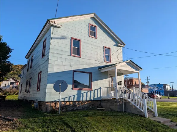 408 W Water St, Smethport, PA 16749