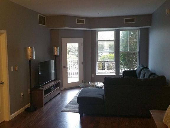 3rd image of 38 Village Rd APT 106