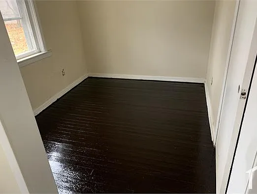 2 bed, $1,200 — Photo 4
